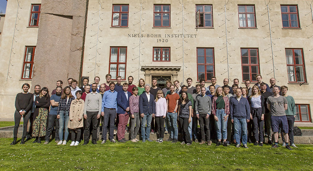 About the Quantop research group: QUANTOP offers both specialized courses on the bachelor and master level as well as contributing to the overall teaching and research aims of the NBI. The center is funded by an ERC starting grant and DARPA, and the group is world leading in its research fields of quantum optics, atomic physics and optomechanics.